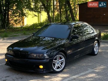 Авто BMW 5 Series 2002 № 8987829