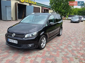 Авто Volkswagen Touran 2013 № 8988255