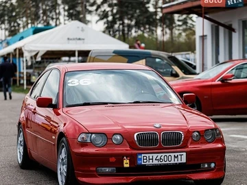 Авто BMW 3 Series 2002 № 8989166