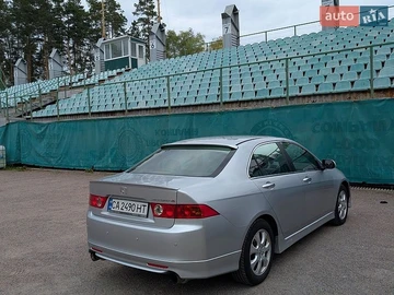 Авто Honda Accord 2004 № 8989173