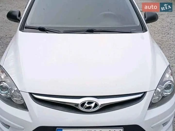 Авто Hyundai I30 2010 № 8989181