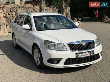 Авто Skoda Octavia 2009 № 8989891