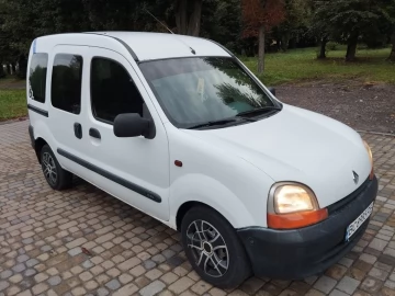 Авто Renault Kangoo Passenger 2000 № 6737607