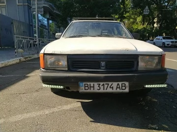 Авто  2141 1992 № 6741469