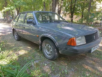 Авто  2141 1995 № 6881375