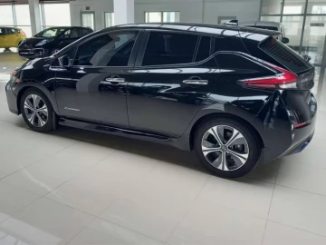 Авто Nissan Leaf 2018 № 6889316