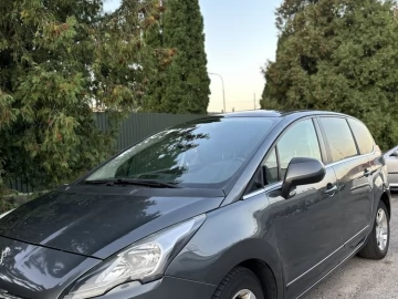 Авто Peugeot 5008 2013 № 6890684