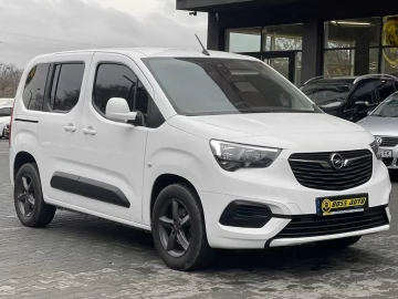 Авто Opel Combo 2020 № 6910251