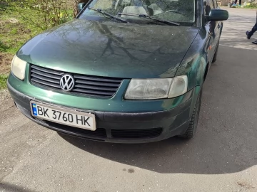 Авто Volkswagen Passat Sedan 1998 № 6918692