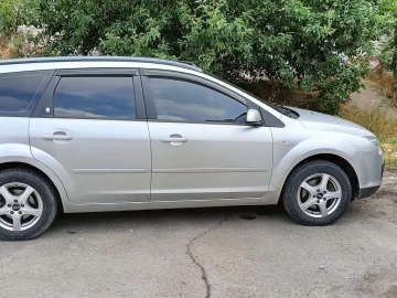 Авто Ford Focus 2005 № 6930951