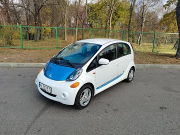 Авто Mitsubishi I 2013 № 6965193