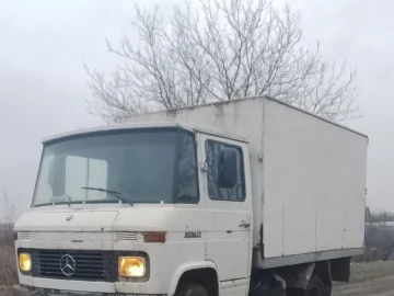 Авто Mercedes 500 1975 № 6977630