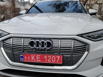 Авто Audi 90 2019 № 6977879