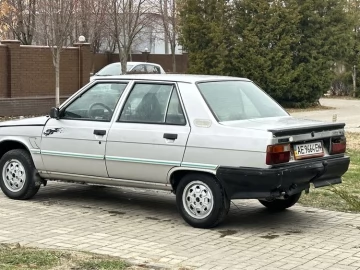 Авто Renault 9 1998 № 6978206