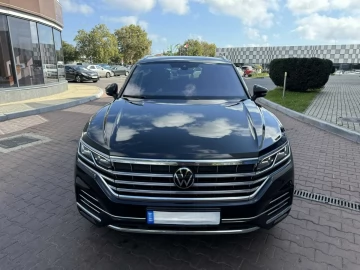 Авто Volkswagen Touareg 2022 № 6983323