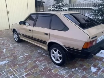 Авто  2141 1988 № 6983756