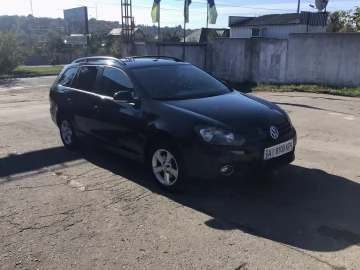Авто Volkswagen Golf 2010 № 6985002