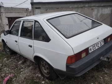 Авто  2141 1988 № 6988451