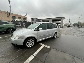 Авто Volkswagen Tiguan 2004 № 6989015