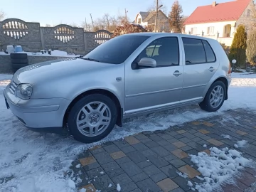 Авто Volkswagen Golf 2001 № 6993069
