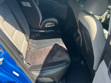 Авто Hyundai Elantra 2016 № 6994016