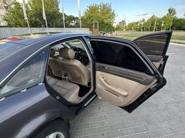 Авто Audi A6 2001 № 6997433