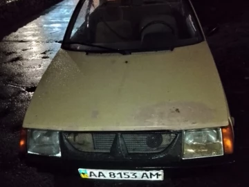 Авто ВАЗ 21102 1990 № 6997598