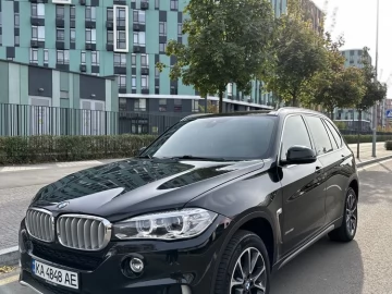 Авто BMW X5 2018 № 6998070