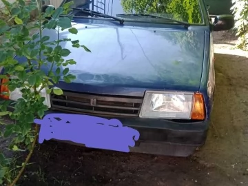 Авто ВАЗ 2109 1999 № 6998595