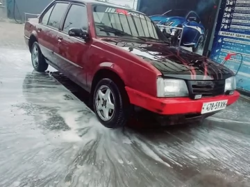 Авто Opel Astra Opc 1989 № 7001176