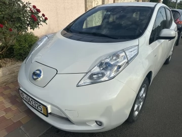 Авто Nissan Leaf 2014 № 7002714