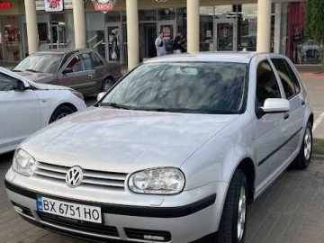 Авто Volkswagen Golf 2000 № 7003168