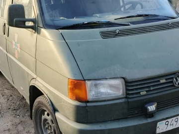 Авто Volkswagen Transporter 1994 № 7003917