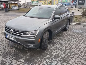 Авто Volkswagen Tiguan 2019 № 7007408