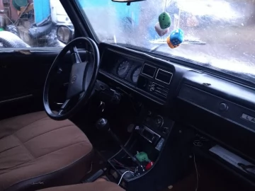 Авто ВАЗ 2107 1986 № 7008214