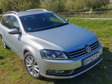 Авто Volkswagen Passat Variant 2012 № 7010444