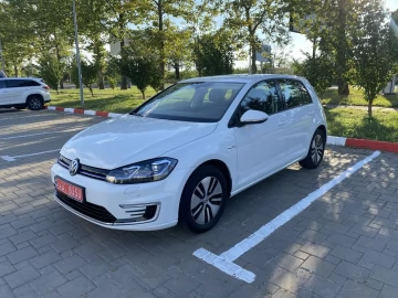 Авто Volkswagen Golf 2019 № 7024540