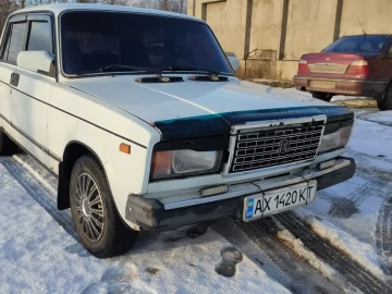 Авто ВАЗ 2107 2001 № 7030173