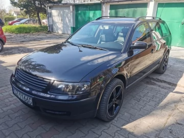 Авто Volkswagen Passat Hatchback 2000 № 7031419