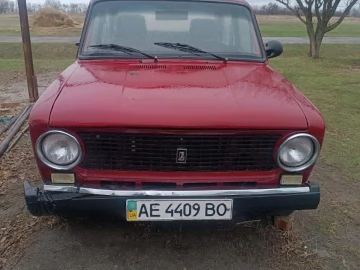 Авто ВАЗ 21101 1988 № 7032509