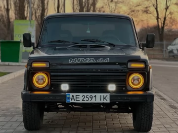 Авто ВАЗ 2121 1985 № 7032663