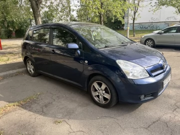 Авто Toyota Corolla Verso 2004 № 7033633