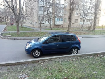 Авто Ford Fiesta 2007 № 7034570