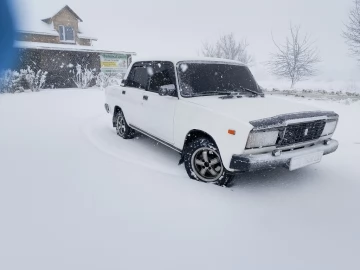 Авто ВАЗ 2107 2006 № 7035130