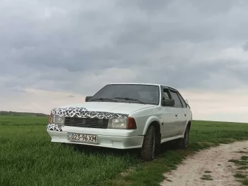 Авто  2141 1991 № 7035360