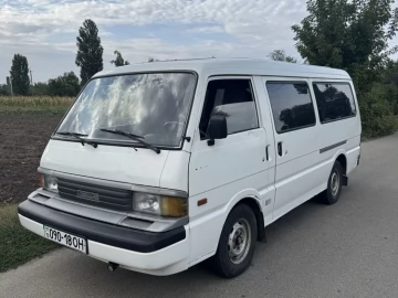 Авто Mazda E 2000 2200 Bus 1991 № 7035550