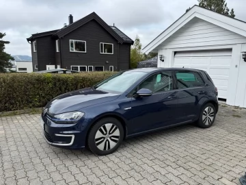 Авто Volkswagen Golf 2016 № 7036048