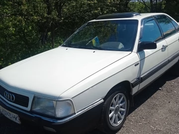Авто Audi 100 1984 № 7037154