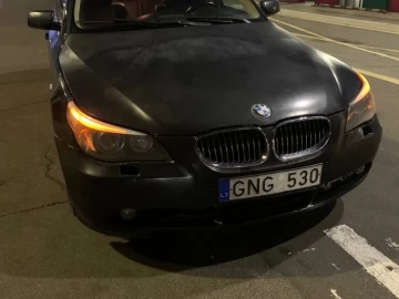 Авто BMW M5 2004 № 7037544