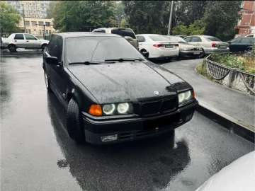 Авто BMW 3 Серия 1994 № 7040715